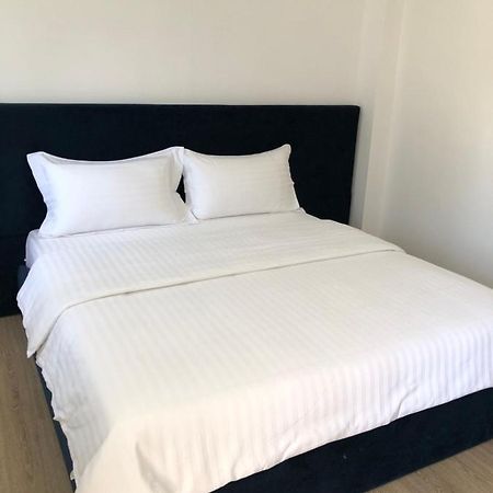 Holiday Apartment Tiranë Luaran gambar