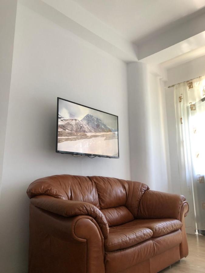 Holiday Apartment Tiranë Luaran gambar